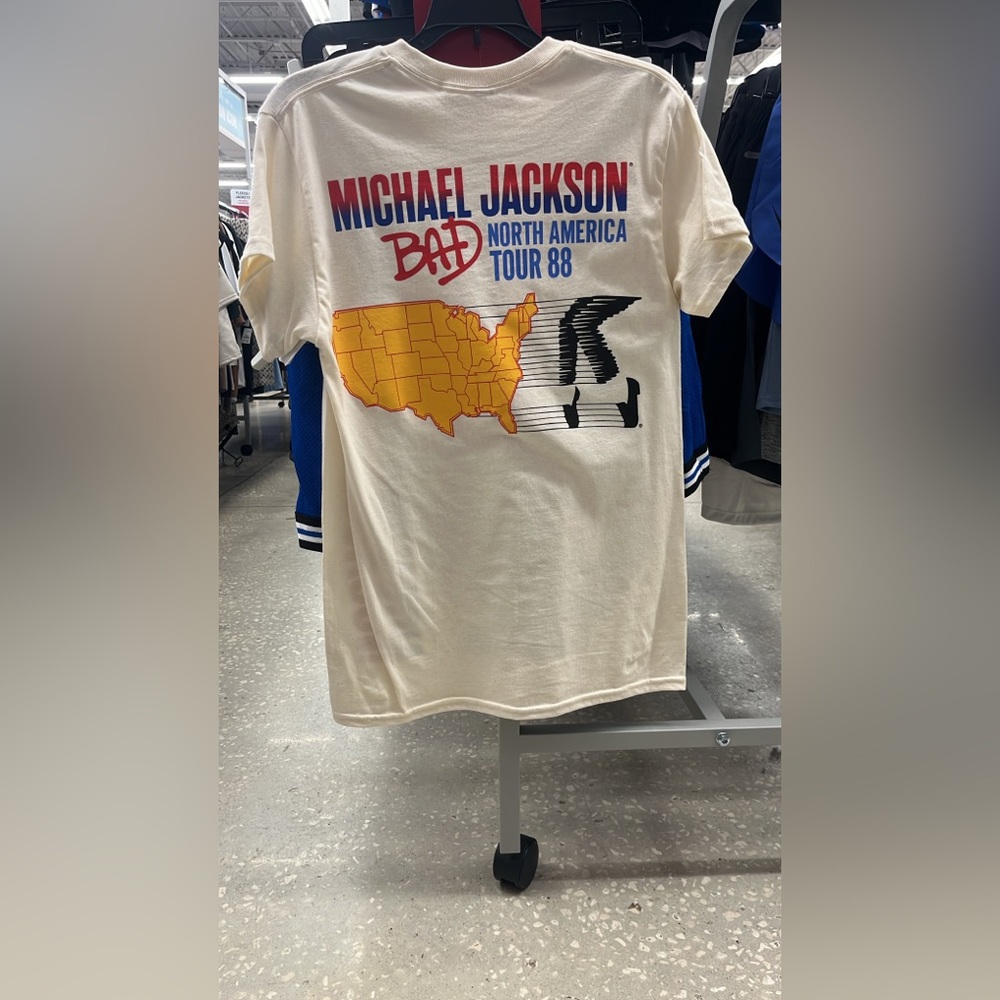 Michael Jackson BAD North America Tour 88 Shirt - Picture 3 of 3